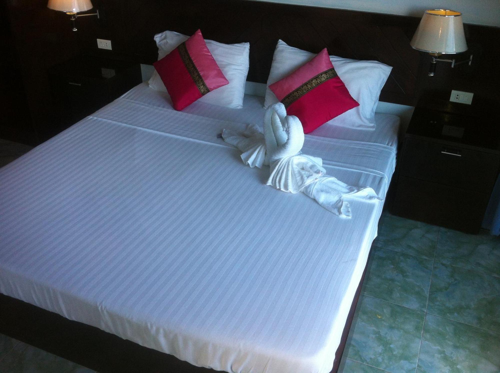 Feng Shui House Ξενοδοχείο Patong Εξωτερικό φωτογραφία