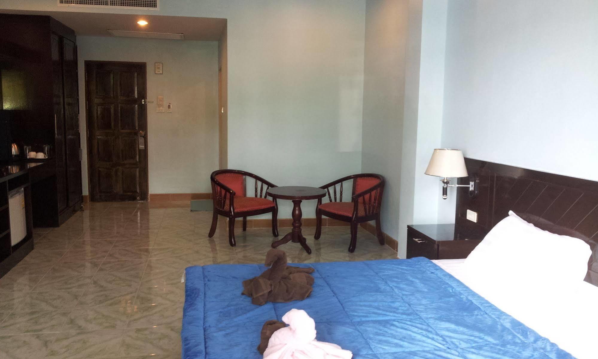 Feng Shui House Ξενοδοχείο Patong Εξωτερικό φωτογραφία